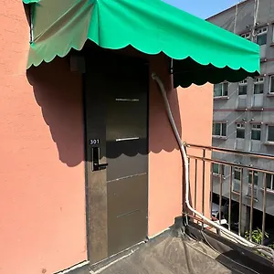 首尔站r旅馆 首爾